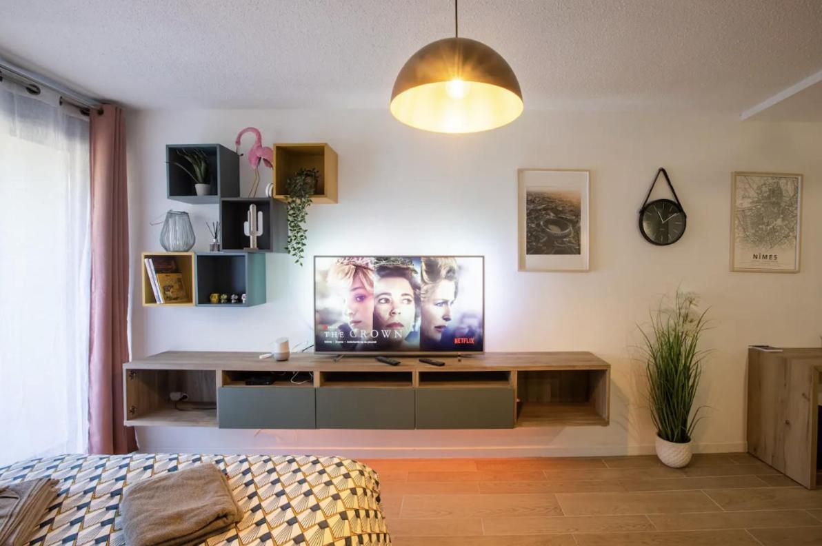 Studio Terrasse & Parking Gratuit En Residence Nîmes Exterior foto