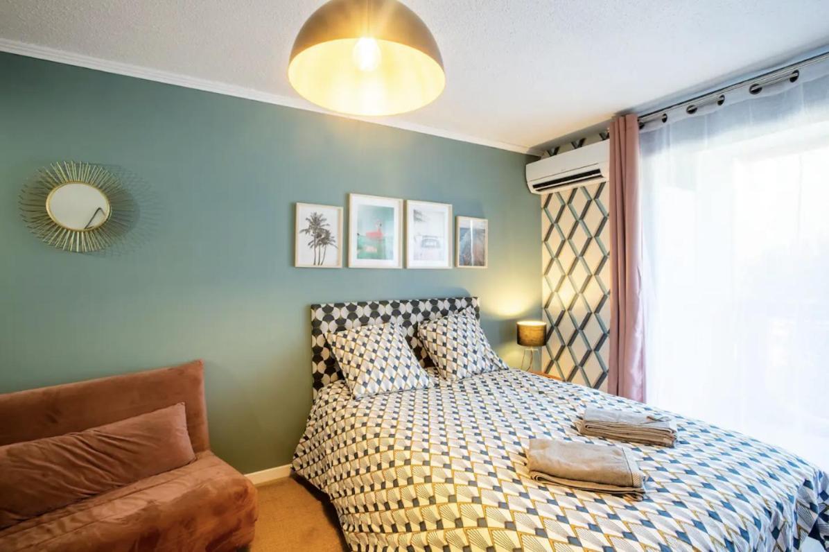 Studio Terrasse & Parking Gratuit En Residence Nîmes Exterior foto